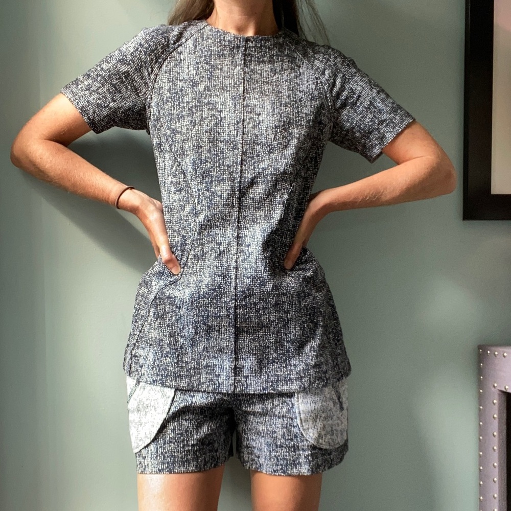 Lela Rose navy and white burlap print peplum tunic and shorts set